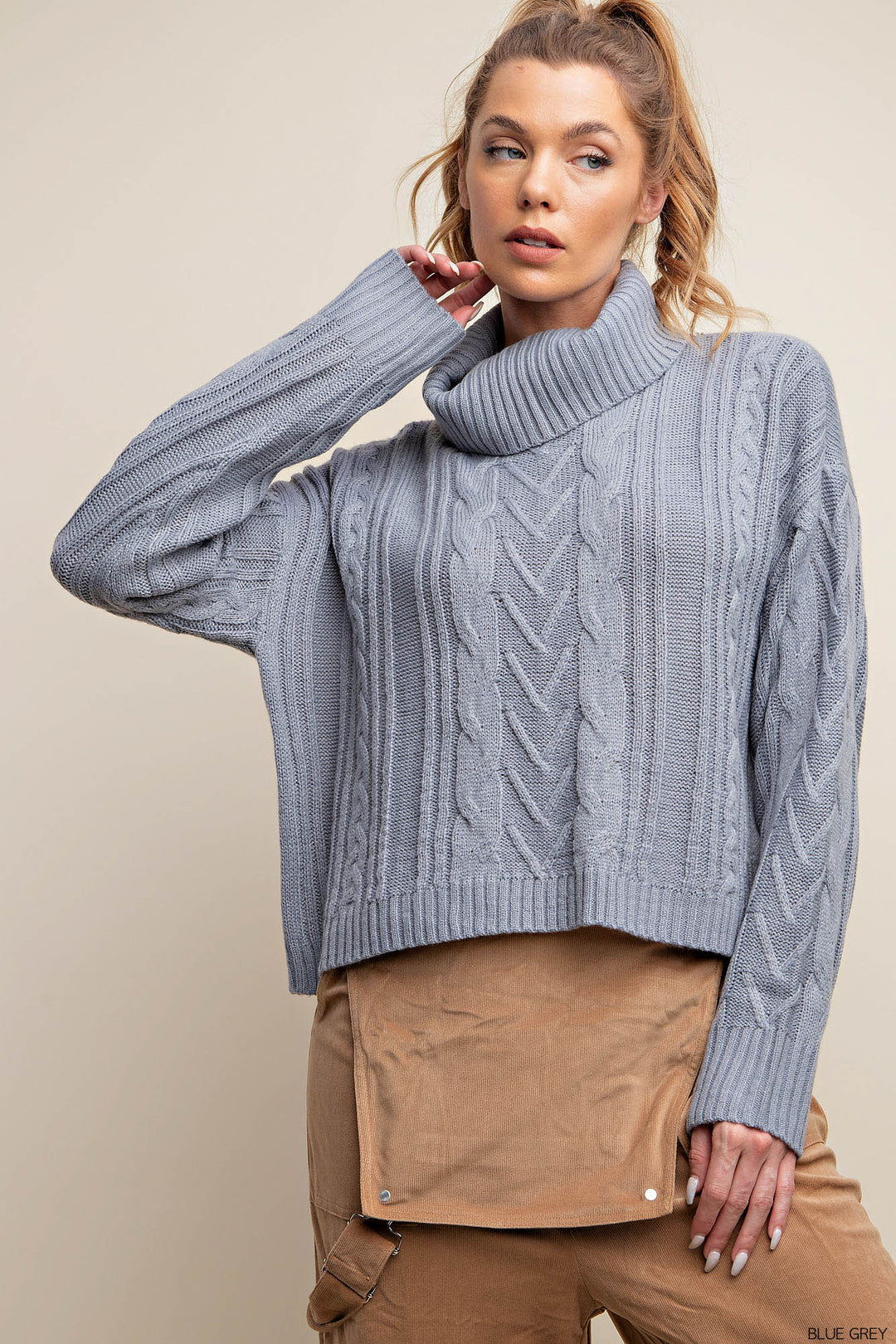 Frosty Blue Cozy Cable Crop